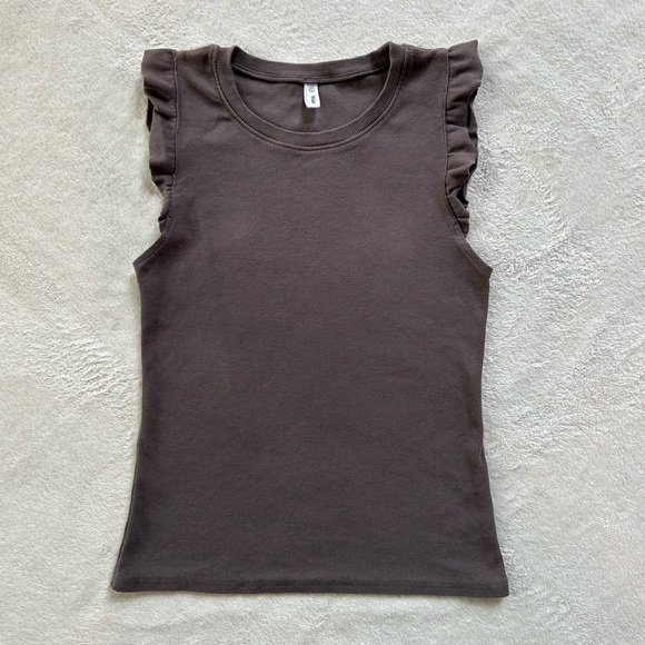 ribbed ruffle sleeve top - Picture 2 of 6